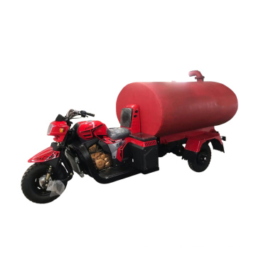 camion-réservoir d&#39;eau du tricycle moteur